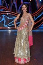 Shilpa Shetty at Nach Baliye 5 grand finale in Filmistan, Mumbai on 23rd March 2013 (35).JPG